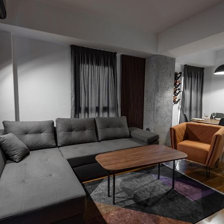 Luxury Apartment Adrianna 2 斯科普里 外观 照片